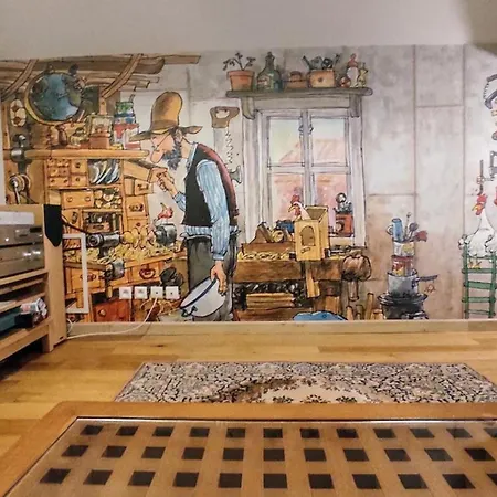 4 Bed-sleeps 8-aircon-garden-pool-parking Prázdninový dům *